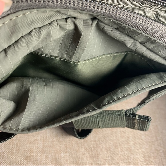 LULULEMON Carob Brown Mini Belt Bag NWT - Picture 8 of 15